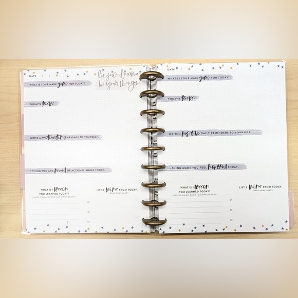 The Happy Planner “Me & My Big Ideas” Go After Your Dream Classic Journal - Picture 8 of 12